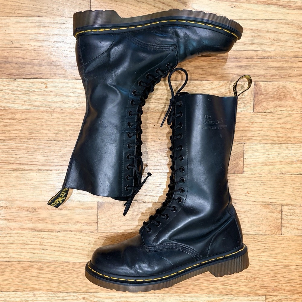 Dr Martens 1914 W Black Smooth Leather 14-Eye Tall Boots Size 9